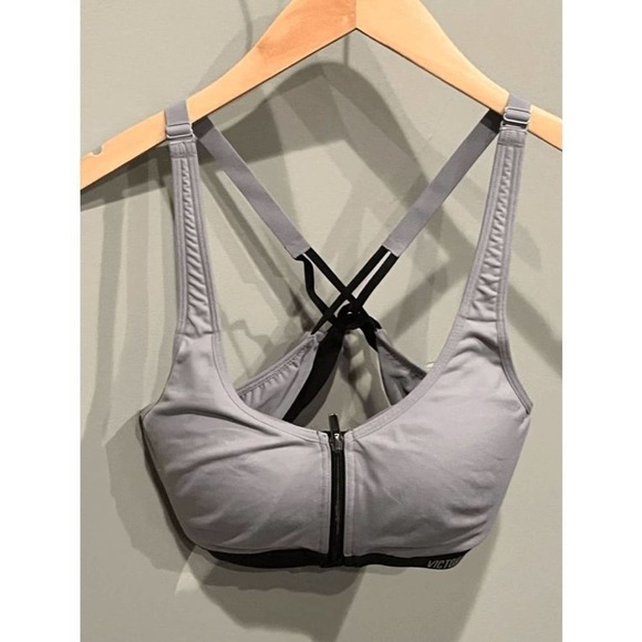 Victorias Secret Sport Bra Max Support Color Blocked Size 34B - Picture 1 of 3